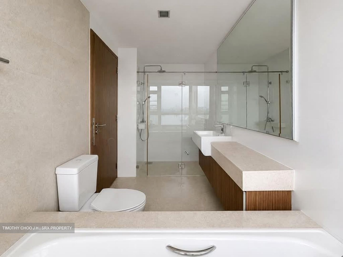 Waterfront Waves (D16), Condominium #593207221